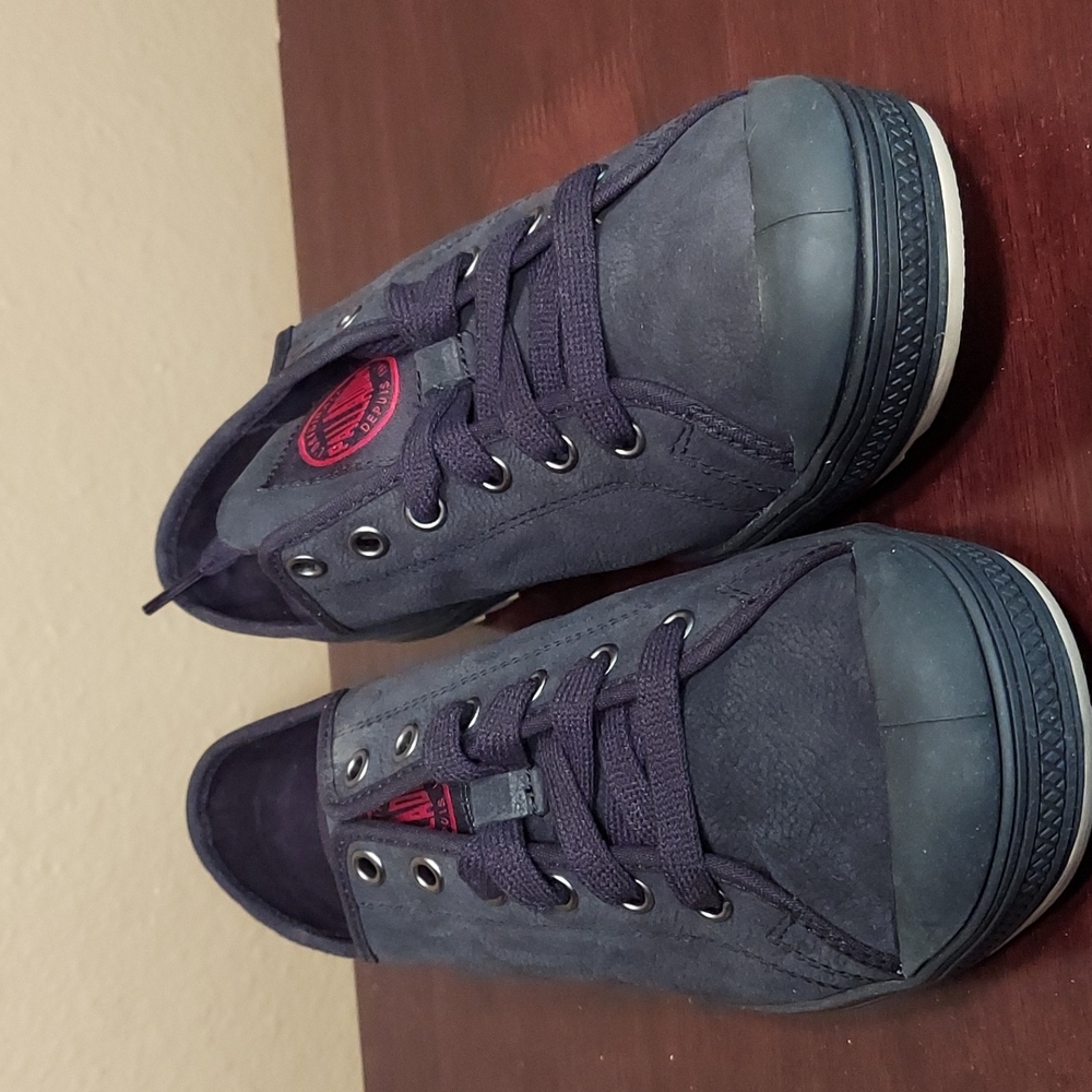 Palladium Low Leather Shoes.